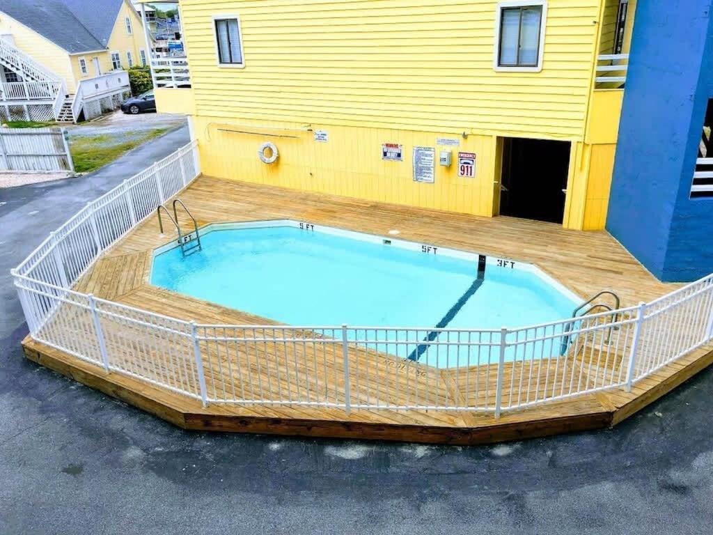 Beach Harbour 17 At The Cb Boardwalk Walk To Everything! Carolina Beach Exterior photo